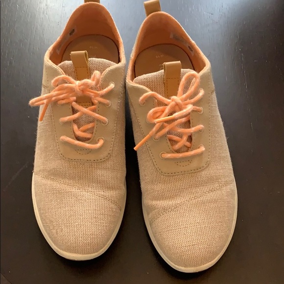 Toms Shoes - TOMS tennis shoes Toms Shoes - TOMS tennis shoes